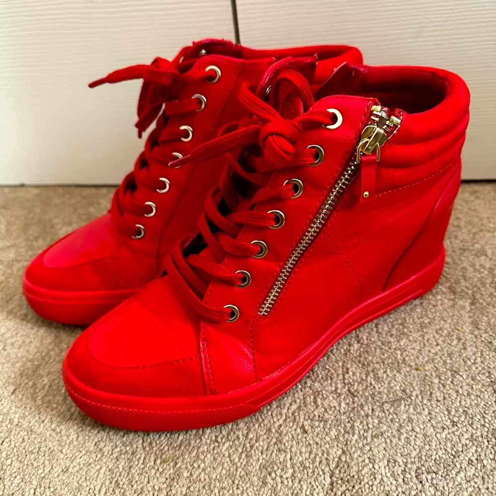 ALDO RED WEDGE KAIA SNEAKER